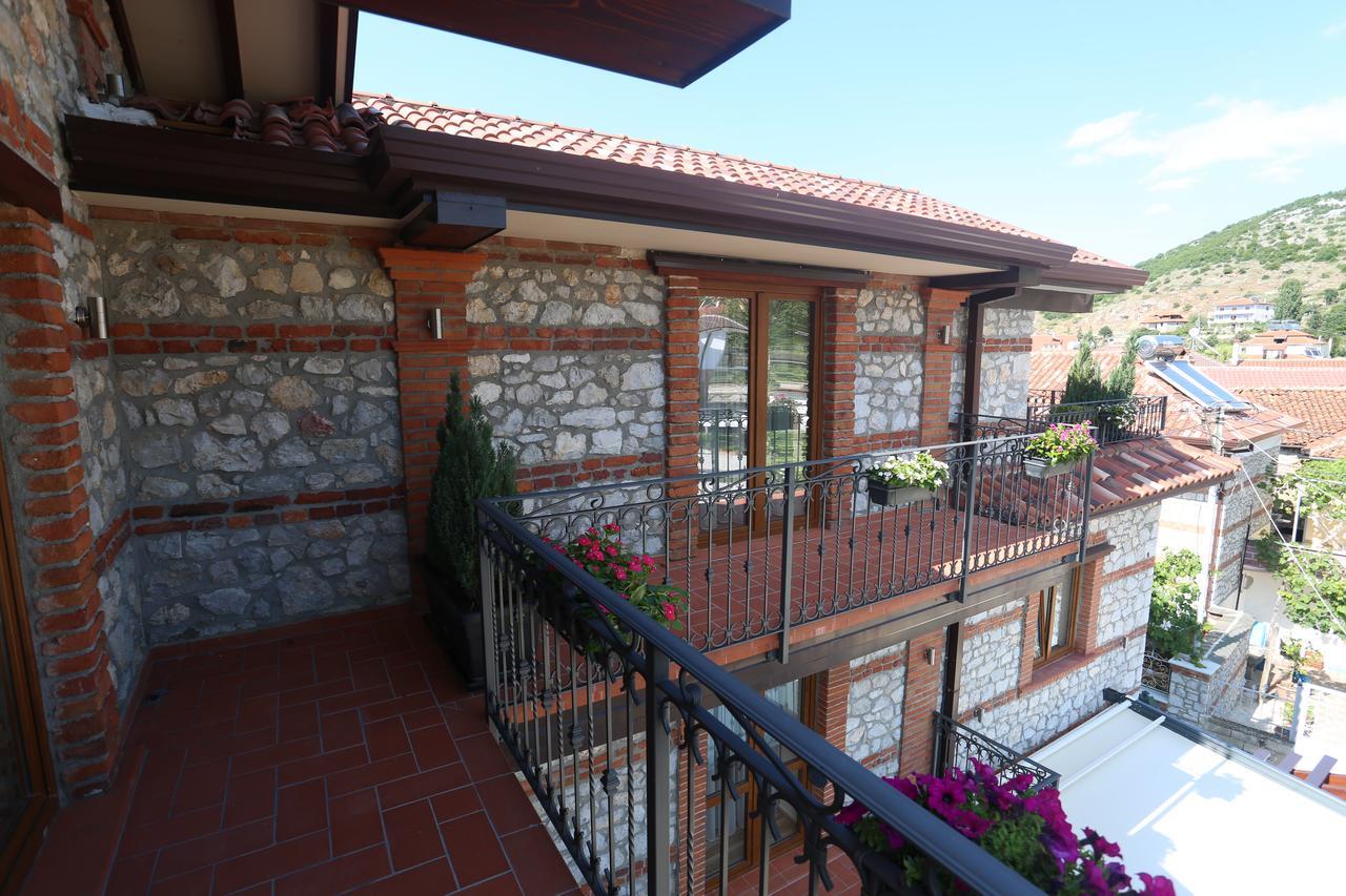 Vila Dante Boutique Hotel Tushemisht Εξωτερικό φωτογραφία