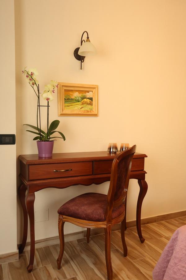Vila Dante Boutique Hotel Tushemisht Εξωτερικό φωτογραφία