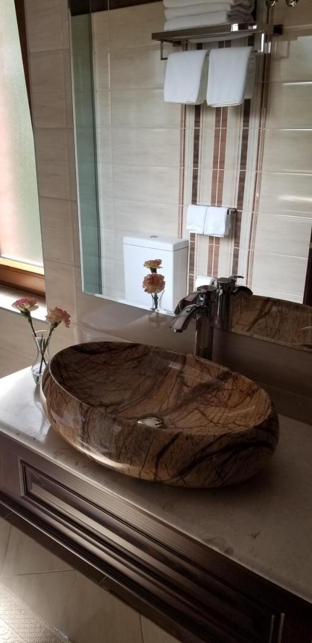 Vila Dante Boutique Hotel Tushemisht Εξωτερικό φωτογραφία